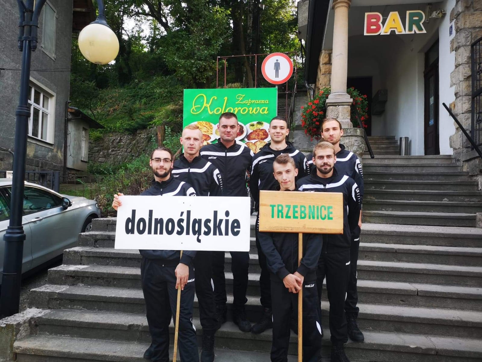 Zawodnicy OSP Trzebnice reprezentują gminę podczas zawodów sportowo-pożarniczych 