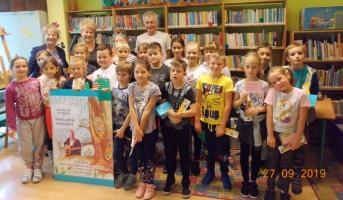 Spotkanie dzieci z Tomaszem Szwedem w Bibliotece Publicznej w Chocianowie